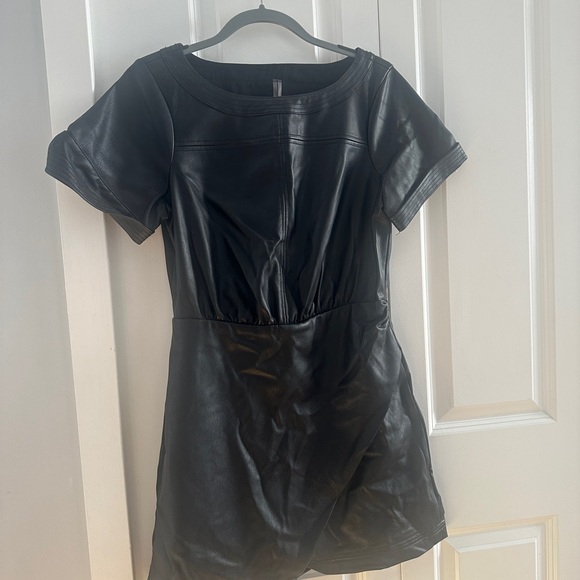 Anthropologie Black Ruched Sheath Mini Dress - Picture 3 of 4